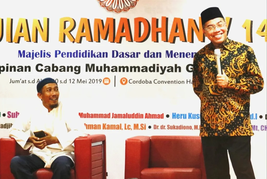 Rektor UMSurabaya Dr dr Sukadiono: Shalat Tahajud secara Rutin Mengurangi Risiko Serangan Jantung