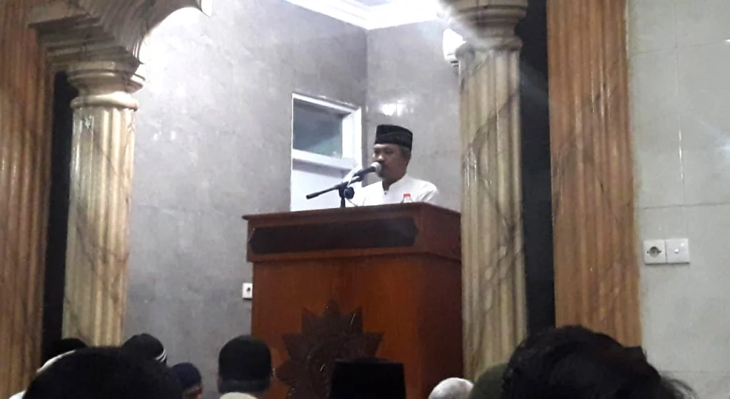 Jauhi Tiga Hal Ini agar Tarawih Anda Nikmat