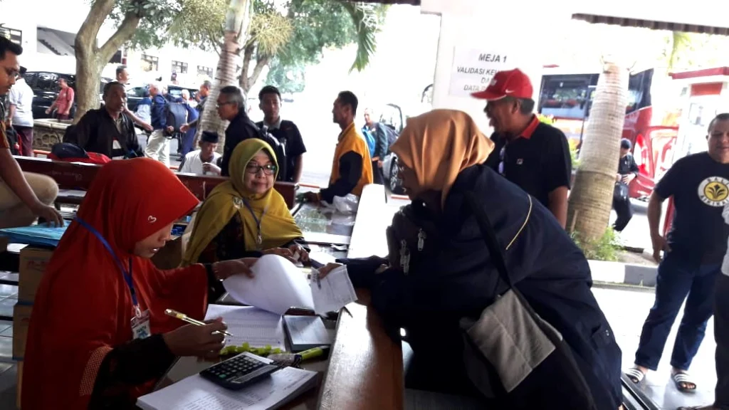 Antusiasnya Peserta Kajian Ramadhan 1440, Antre Daftar Ulang sejak Pukul 06.00