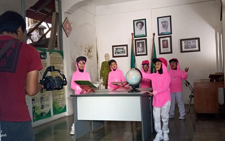 Sekolah Kreatif Ini Rilis Lagu Sang Surya Versi Hip-Hop, Simak Video Klipnya yang Dibuat di Yogyakarta