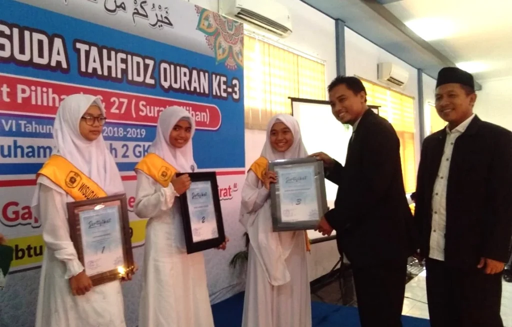 Ini Daftar Penghafal Terbaik Wisudawan Tahfidh Quran Berlian School