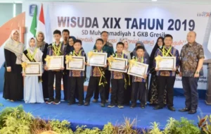 Ada Penghargan Siswa Teristiqamah Beribadah di SD Mugeb, Ini Tiga Kategorinya