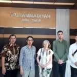 Tiga Peneliti Finlandia Kaji soal Wakaf di Muhammadiyah Jatim