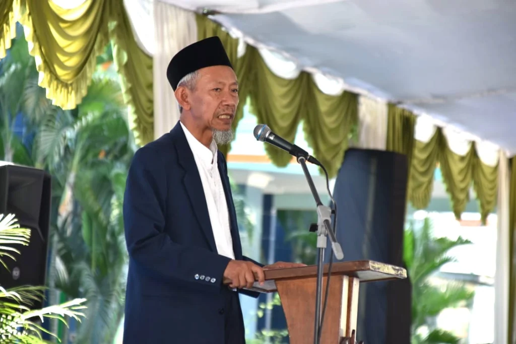 Penyesalan Saad Ibrahim karena Menunda Kebaikan pada Loper Koran