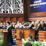 Anggota DPS BFS Raditya Sukmana Dikukuhkan Jadi Guru Besar Ekonomi Islam Unair