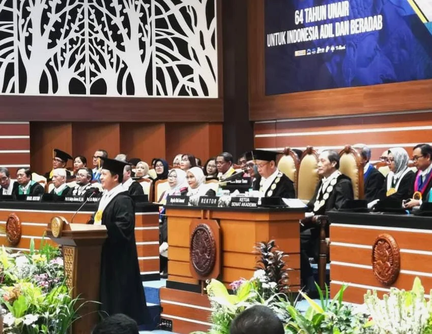 Anggota DPS BFS Raditya Sukmana Dikukuhkan Jadi Guru Besar Ekonomi Islam Unair