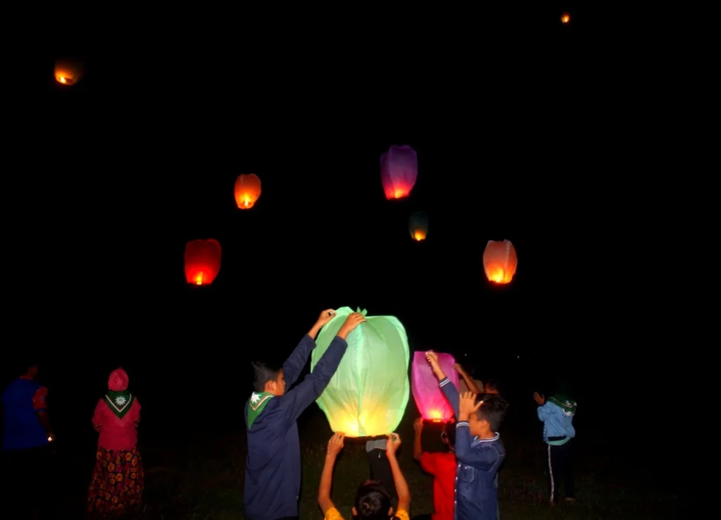 Warna-Warni Lampion Meriahkan Mabit IPM Karangsemanding