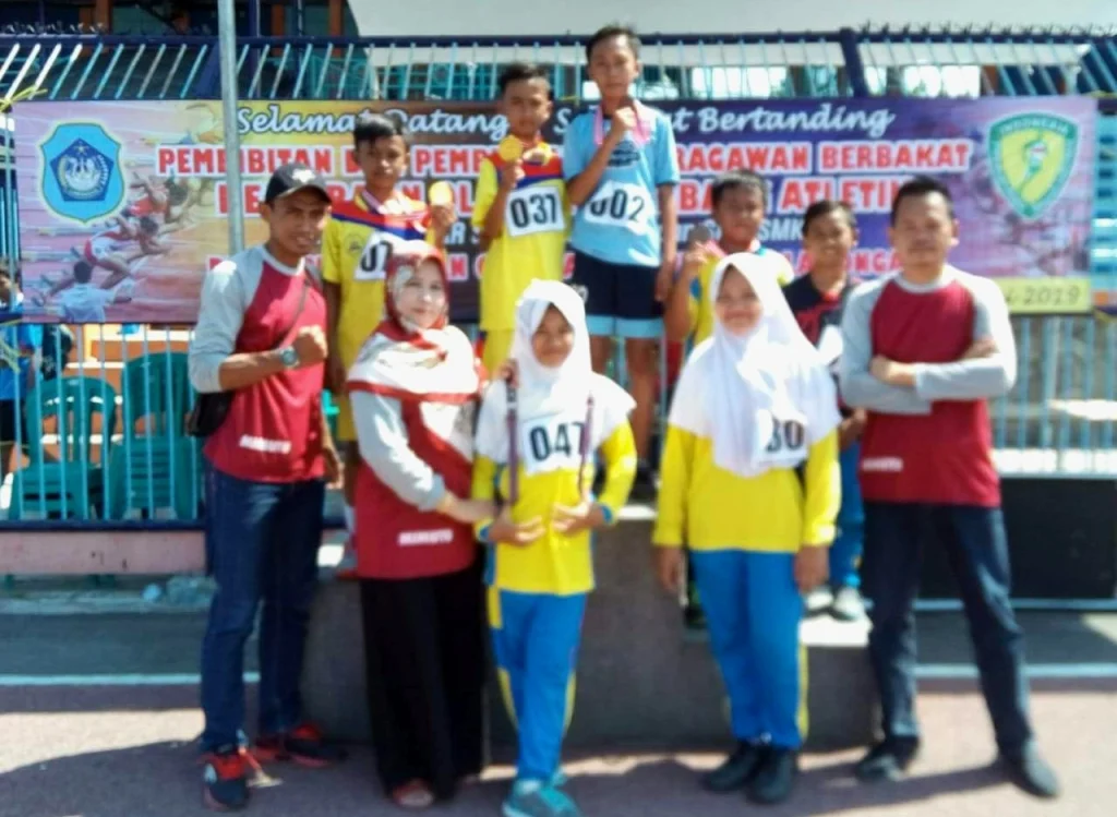Empat Siswa MIM 1 Payaman Rebut Juara Lomba Atletik Dispora Lamongan