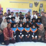 Lupakan Kekhawatiran Sekolah Ambles, 22 Siswa SMPM 17 Keduyung Berbahagia Diwisuda