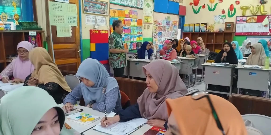Begini Cara Pendiri Sekolah Alam Insan Mulia Ini Ajak Guru-Guru SD Limas Bangkitkan Potensi Anak