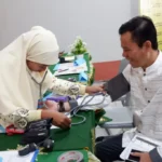 Ada Lelaki dan Ibu Hamil yang Manfaatkan Layanan Kesehatan Gratis Pashmina