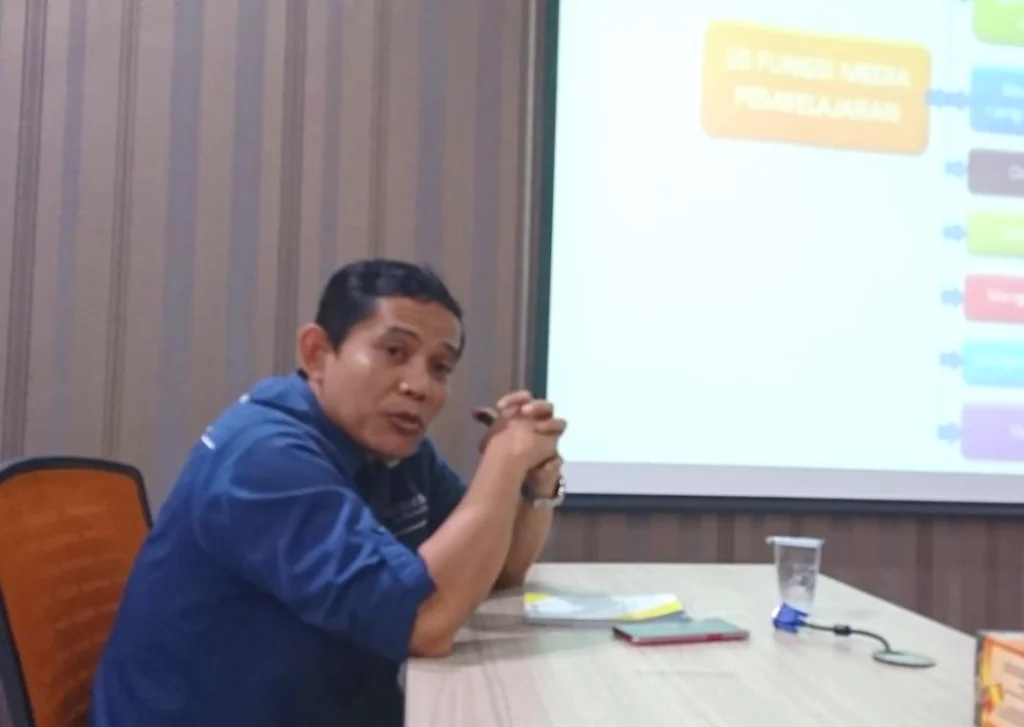 Jangan Membayangkan Bikin Media Pembelajaran Itu Rumit, Bendera Cerita Ini Bisa Dicontoh