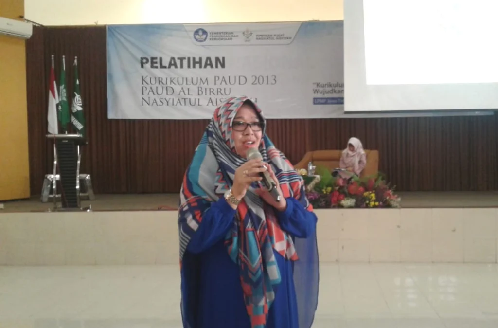 Ini yang Wajib Diperhatikan dalam Pembelajaran Bahasa pada Anak Usia Dini