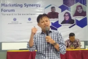 Sekolah Bisa Belajar dari Pergeseran Manajemen Marketing, Produk ke Layanan