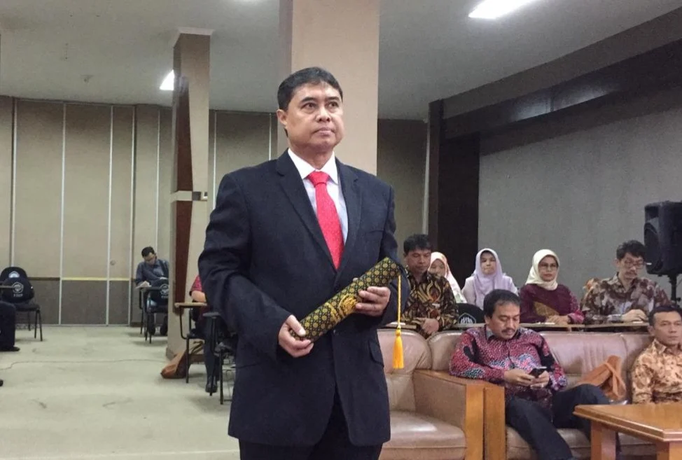 Asep Setiawan Jadi Doktor Ke-29 FISIP UMJ