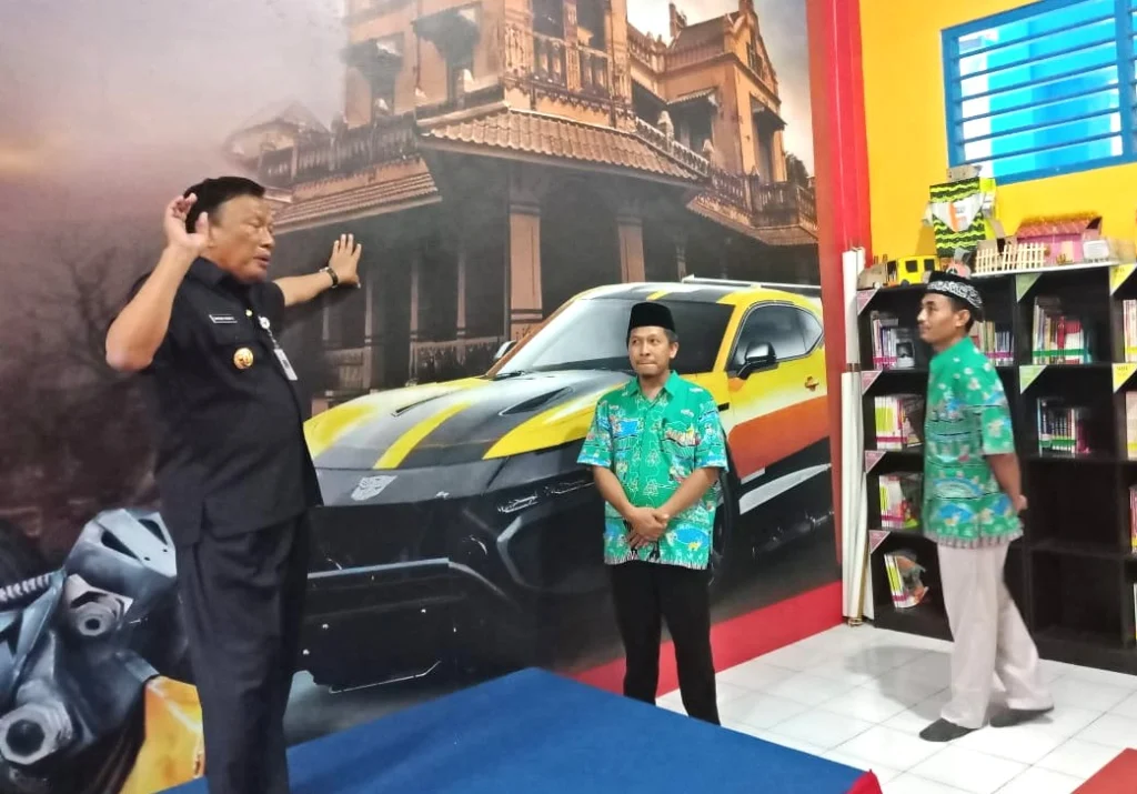 Bupati Gresik Resmikan Perpustakaan Ramah Anak SD Muhammadiyah 2 GKB