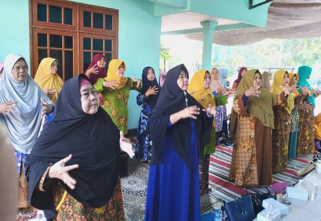 Pengajian Ahad Pagi Aisyiyah Tanggulangin: Senam Dulu sebelum Ngaji