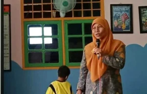 Jangan Tuntut Anak Sempurna, Perhatikan Lima Fase Tumbuh-Kembang Ini