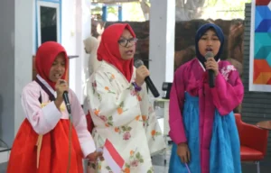 Nyanyian ‘Kokoro No Tomo’ Siswa Spemdalas Hibur Dua Guru Tamu Jepang
