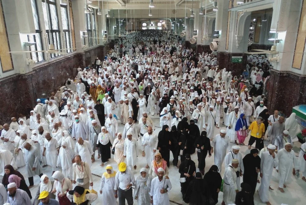 Saat Ibu Ini Galau: Haji dan Umrah Lagi ataukah Sedekahkan Biayanya ke Fakir Miskin?