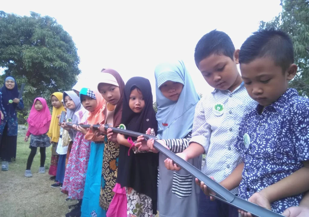 Begini Cara SD Almadany Mengajarkan Kejujuran pada Siswa