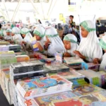 Bonus Ganda bagi Siswa SDMM yang Rajin Kunjungi Perpustakaan: Diajak ke Perpusda dan ‘Ditraktir’ Pilih Buku di Pameran