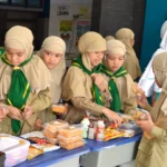 Enterpreneur Day SD Mugeb: Ajari Siswa Berwirausaha Sekaligus Berbahasa Inggris