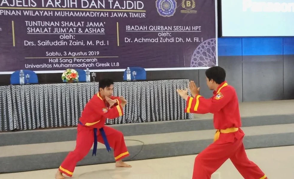 Duel Jurus Ganda Tangan Kosong Buka Pertemuan Ulama Tarjih