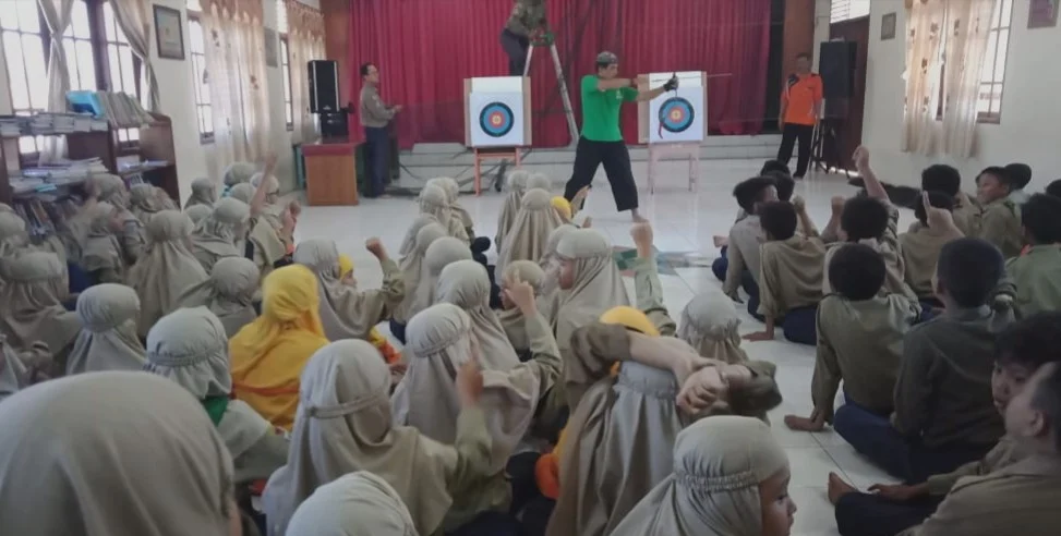 Memanah dan Climbing Jadi Ekskul Baru di Antara 14 Pilihan di SD Muda Ceria