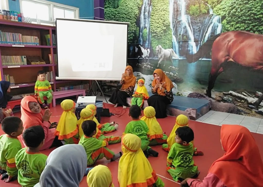 Tak Hanya Baca, Ini yang Bikin Kerasan Siswa Kober di Taman Ilmu Mimdaka