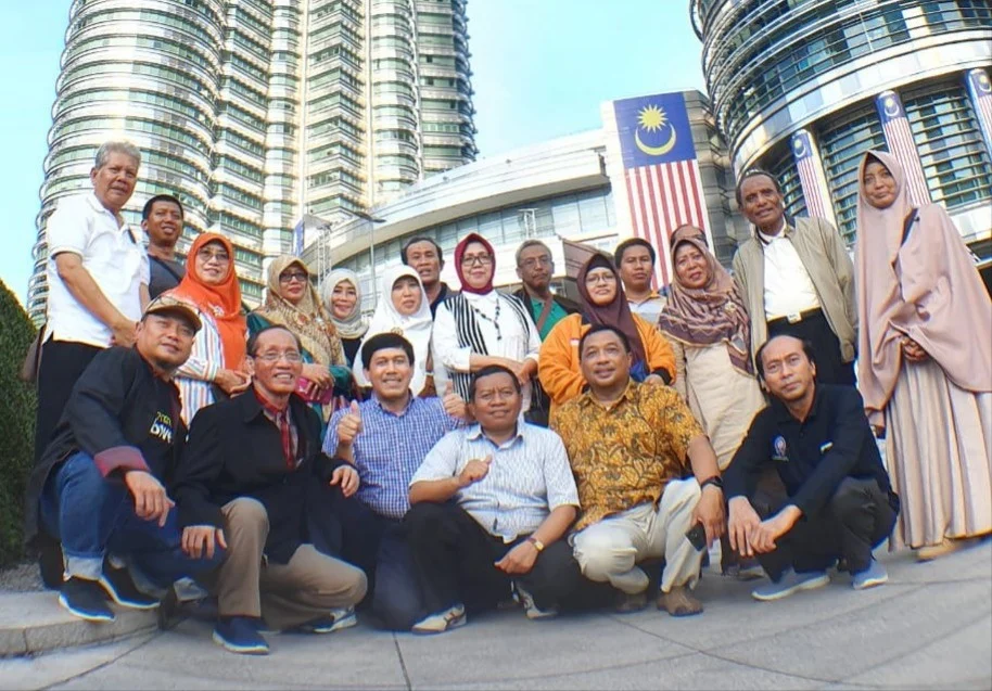 Saat Para Istri Dampingi Muhibah Anggota PWM Jatim ke PCIM Malaysia