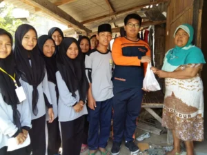 Siswa Spemdalas Ini Dapat Pengalaman Berharga dari Baksos Idul Adha