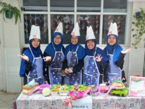 Serunya Lomba Masak Agustusan Gukar Mudipat: Ada Kolak Burung Ababil