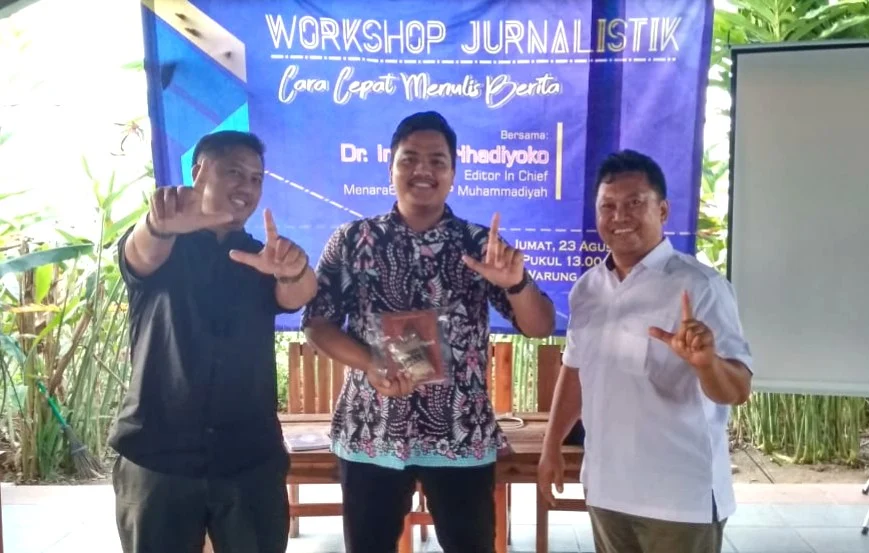 Teori Belum Selesai, tapi Peserta Workshop Jurnalistik Ini Langsung Bikin Berita dan Juara