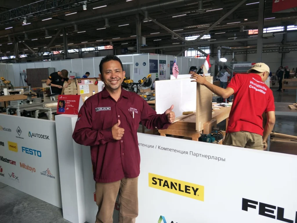 Mengobservasi Lomba Bidang Joinery di WSC 2019 Kazan, Langsung Teringat SMK Mutu Gondanglegi