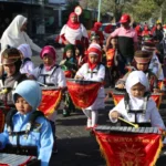 Uniknya Pawai Kemerdekaan Siswa TK Aisyiyah 36 PPI, Pakai Baju sesuai Cita-Cita Mereka