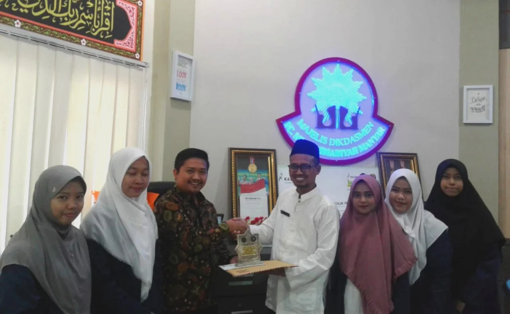 Dari My Diary, Prasmanan Family Style, Ready for School, hingga Cara Izin ke Toilet, yang Menarik Perhatian Mahasiswa PLP UMG di SDMM