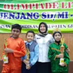 Sekali Lomba, Tiga Juara Olimpiade Literasi Diborong SD Mugeb
