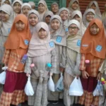 Saat Dubes Berbagi Kebahagiaan di Jumat Berkah