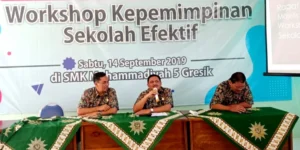 Buka Rakor dengan Tembang Asmaradana, Wakil Ketua PDM Gresik Ingatkan 4 Hal pada Kepala Sekolah