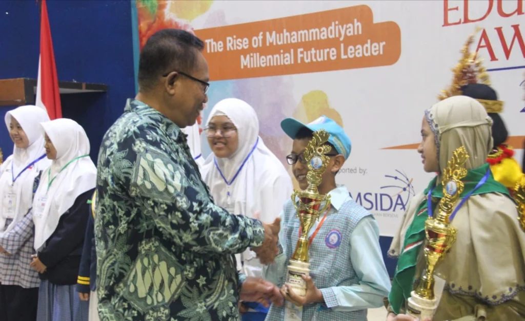 Inilah Juara ME Award 2019 Bidang Ismu in English Tingkat  SD/MI, SDMM Juara I