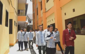 Ke Malang, Santri Madinatul Ilmi Smamsatu Petik Ilmu dan Buah
