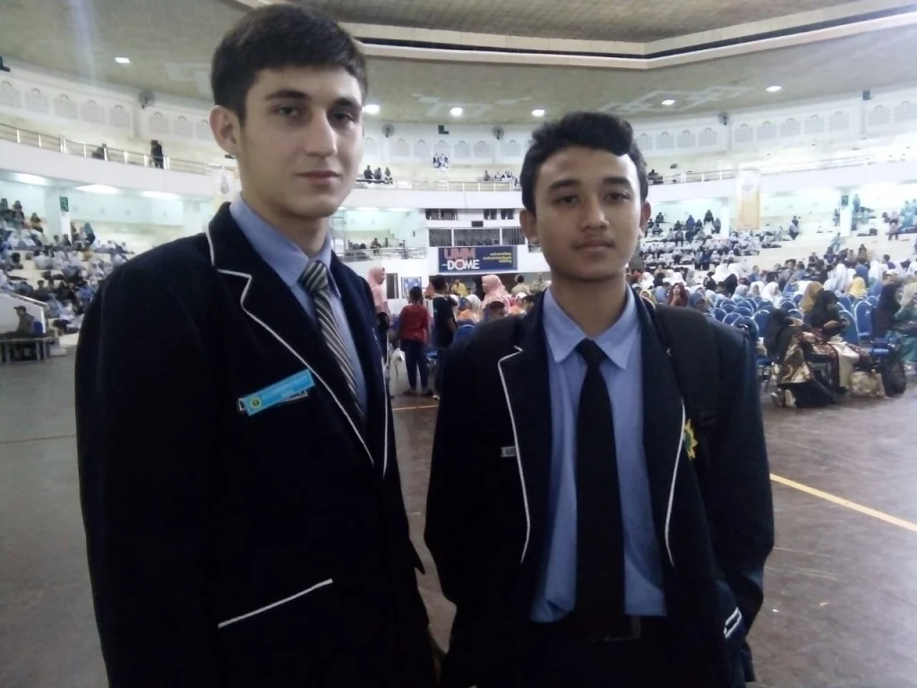 Ikuti ME Awards, Siswa SMP Dea Malela dari Rusia Ini Bandingkan Olimpiade Sains Indonesia dengan Negaranya