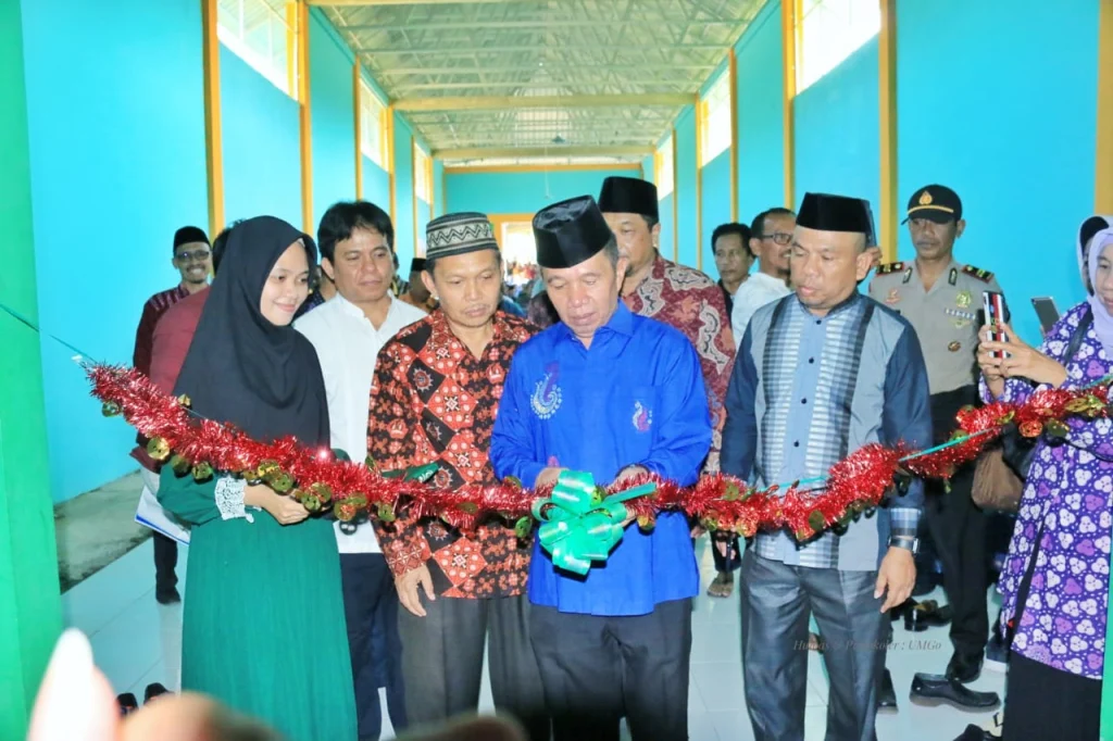 Pabrik Air Minum ‘Q-Mas M’ Gorontalo Diresmikan