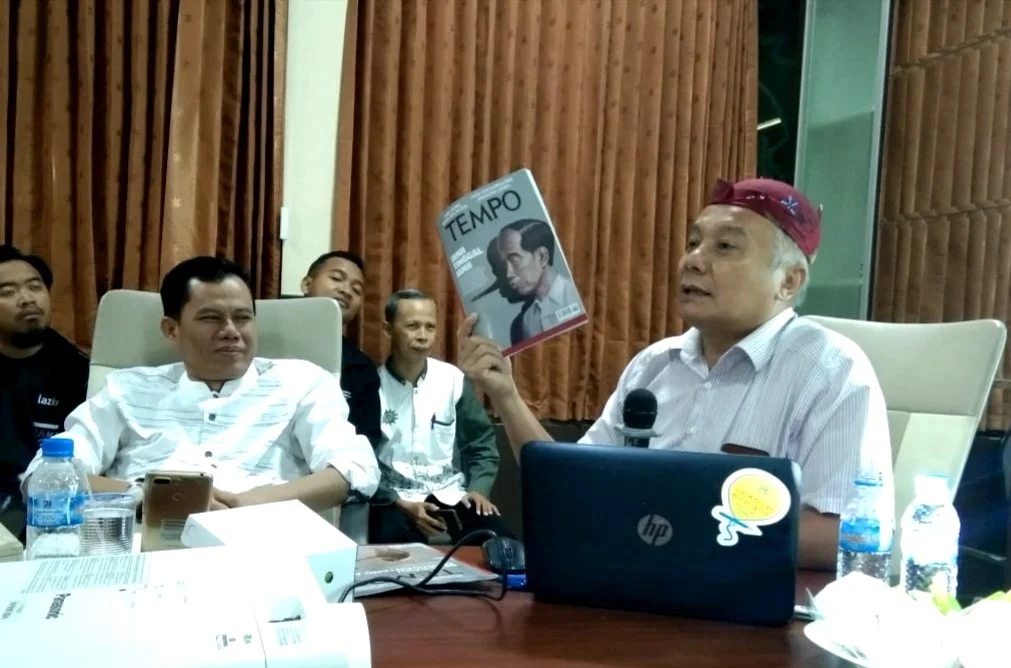 Enam Rambu Menulis News in Depth Menurut Senior Editor Jawa Pos