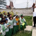 Di WESB yang Bernuansa Eropa Itu Siswa SDMM Belajar tentang Produksi Madu dan Susu Bergizi Tinggi