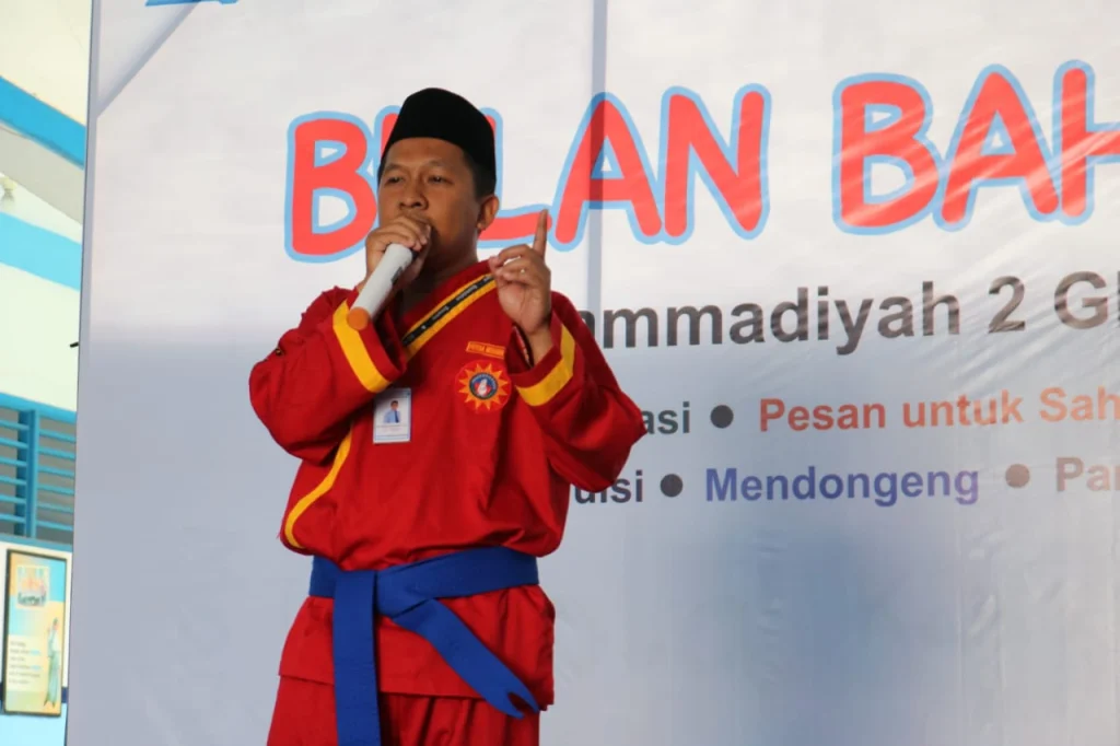 Dari Mendongeng hingga Bikin Vlog, Peringatan Bulan Bahasa di Berlian School