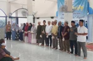 Tiga Kejutan untuk Jamaah Pengajian Ahad Pagi Masjid At Taqwa Giri