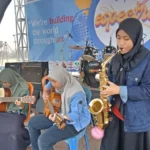 Mainkan Saxophone, Cewek Spemdalas Ini Bikin Beda Panggung Espectro 2K19