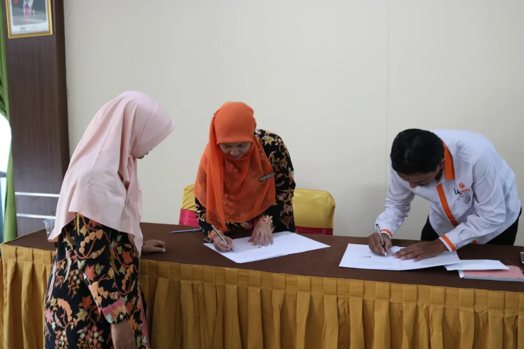 Perkuat Sinergi Kemanusiaan dan Dakwah, Stikes Aisyiyah Surakarta Teken MoU dengan Lazismu